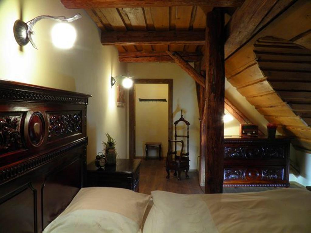 Dvur Olsiny -Hotel And Horse-Riding Karviná Habitación foto